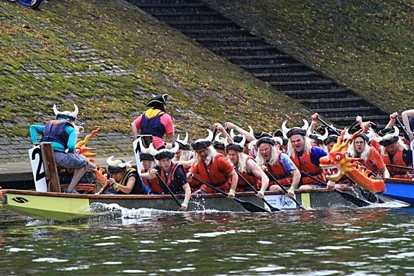 IMG_1518 - DRAGON BOAT RACE 2011 York Rotary Club