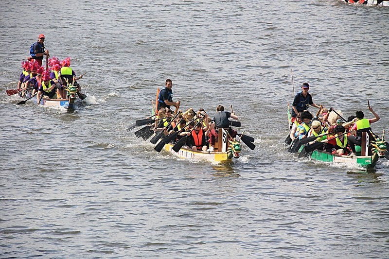 BV6R1747 - DRAGON BOAT RACES 2015 York Rotary Club