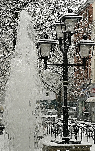 CS157  LAMP AND FOUNTAIN,PARLIAMENT ST, YORK - BLAKE GALLERY EXHIBITION Fri 20th Feb - Sat 7th March 2009