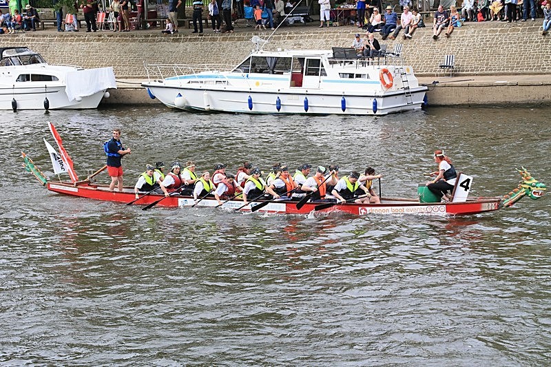 BV6R1881 - DRAGON BOAT RACES 2015 York Rotary Club