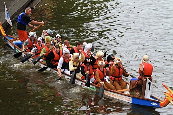 IMG_1472 - DRAGON BOAT RACE 2011 York Rotary Club