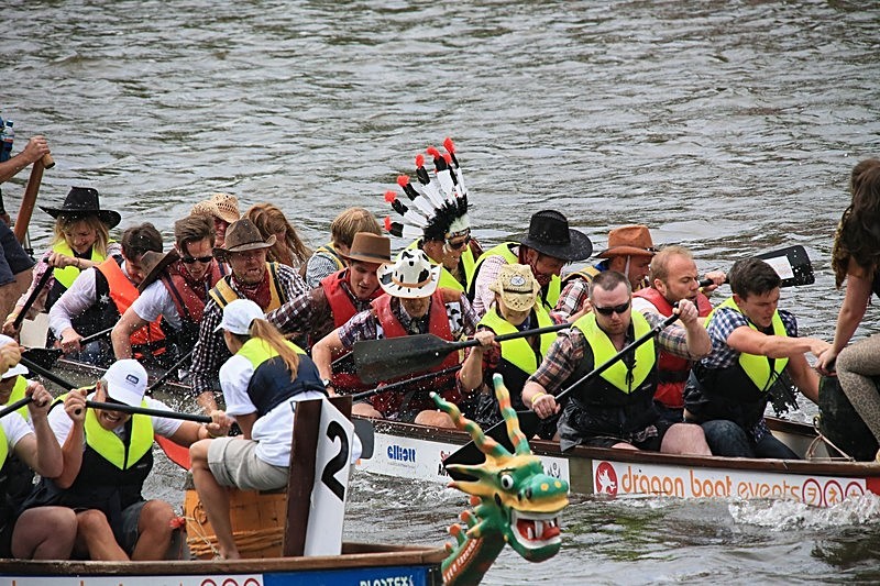 BV6R1876 - DRAGON BOAT RACES 2015 York Rotary Club