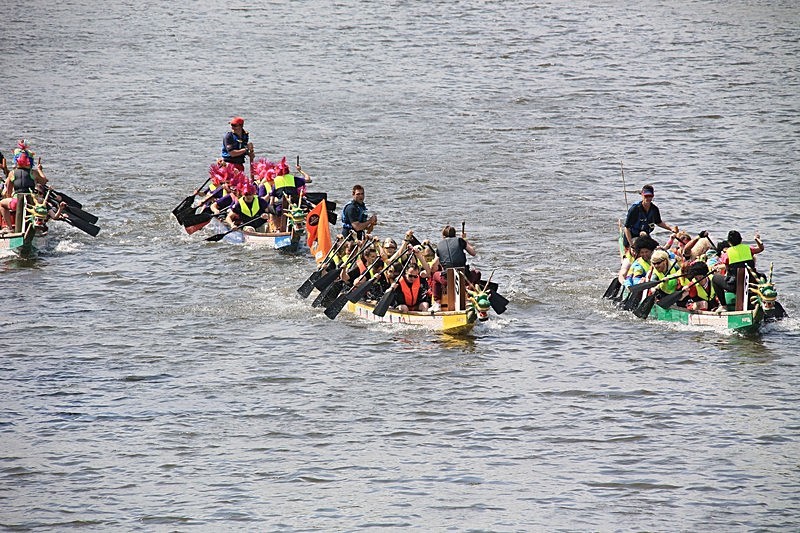 BV6R1745 - DRAGON BOAT RACES 2015 York Rotary Club