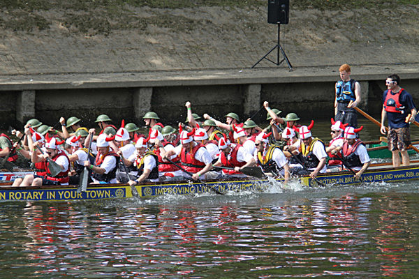 IMG_8895 - DRAGON BOAT RACE 2013 York Rotary Club