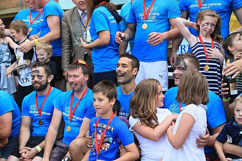 BV6R2040 - DRAGON BOAT RACES 2015 York Rotary Club