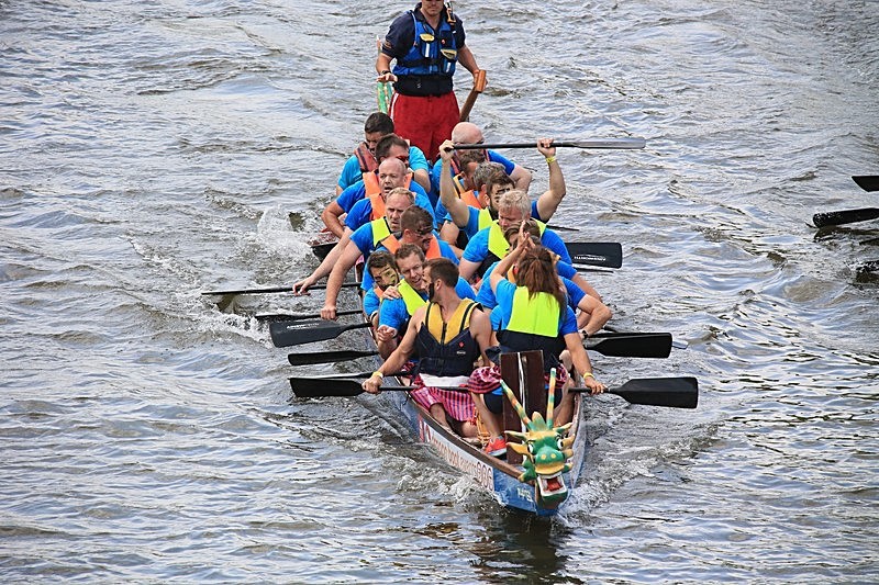 BV6R1728 - DRAGON BOAT RACES 2015 York Rotary Club