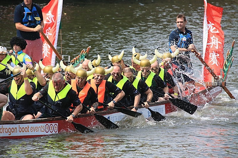 BV6R1570 - DRAGON BOAT RACES 2015 York Rotary Club