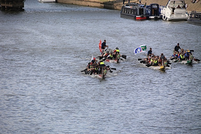 BV6R1677 - DRAGON BOAT RACES 2015 York Rotary Club