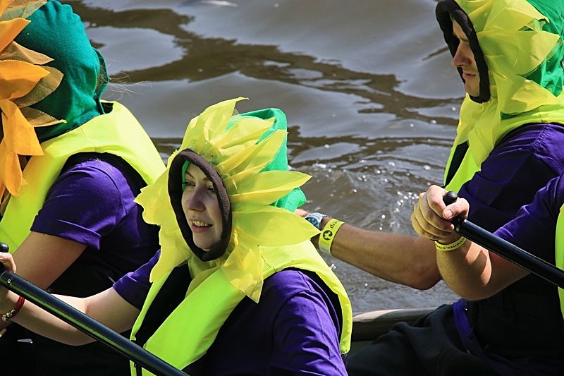 BV6R1404 - DRAGON BOAT RACES 2015 York Rotary Club