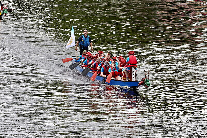 0I9A7000 - DRAGON BOAT RACE 2025