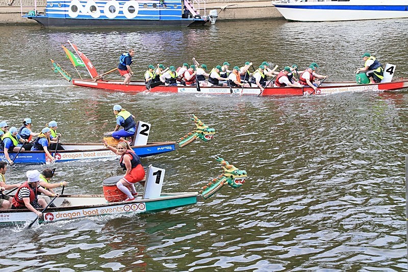 BV6R1842 - DRAGON BOAT RACES 2015 York Rotary Club