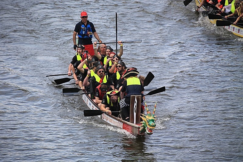 BV6R1689 - DRAGON BOAT RACES 2015 York Rotary Club