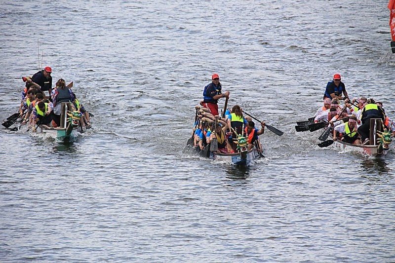 BV6R1710 - DRAGON BOAT RACES 2015 York Rotary Club