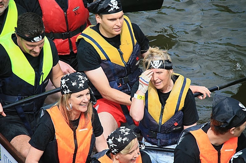 BV6R1517 - DRAGON BOAT RACES 2015 York Rotary Club