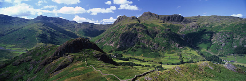 Side Pike and the Langdale Pikes - Lake District