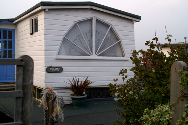 Shoreham Houseboats - 38 - Shoreham Houseboats
