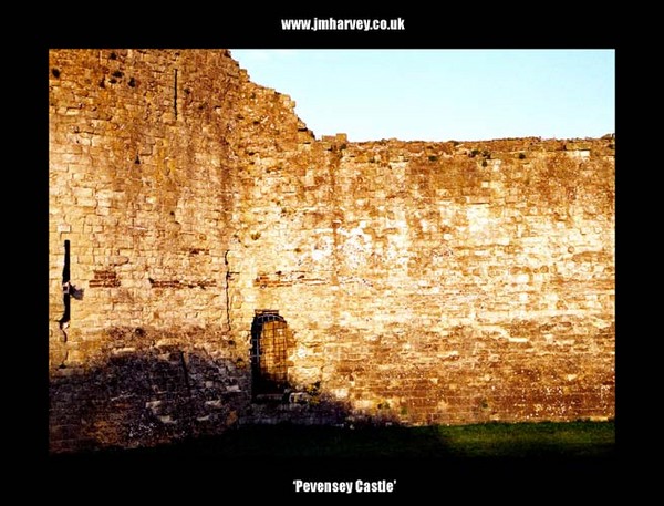 Pevensey 17 - Pevensey Castle