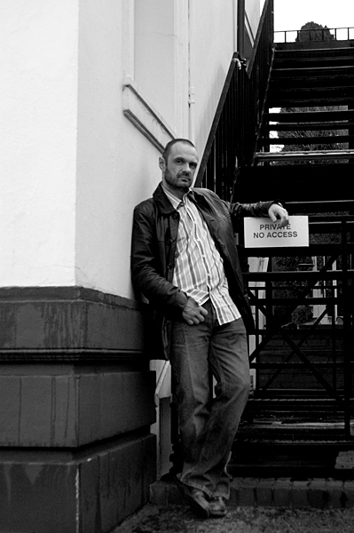 Simon - 06 - Simon