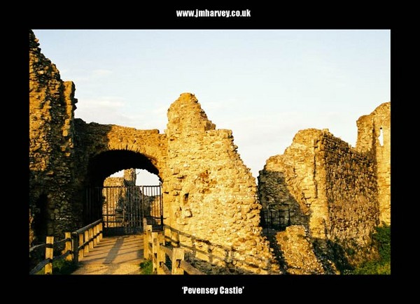 Pevensey 12 - Pevensey Castle