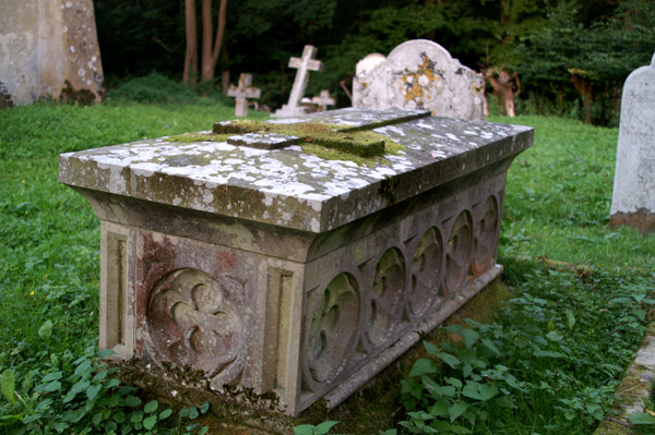 Okewood Churchyard - 10 - Okewood Churchyard
