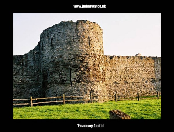Pevensey 25 - Pevensey Castle