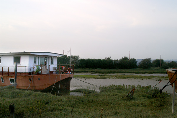 Shoreham Houseboats - 11 - Shoreham Houseboats