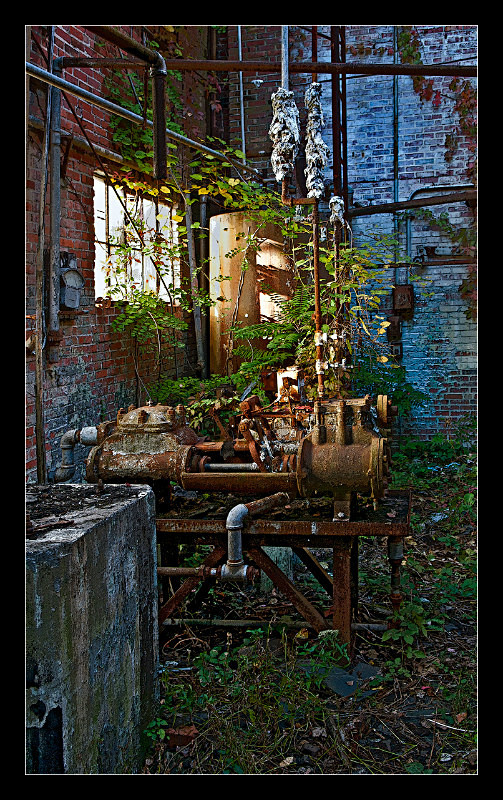 Inside the Old Factory - Building Elements