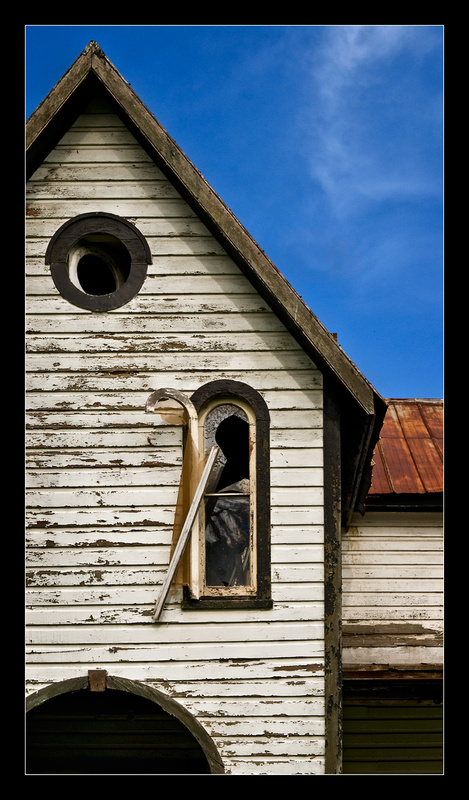 Curves and Tangents - Architecture & Buildings