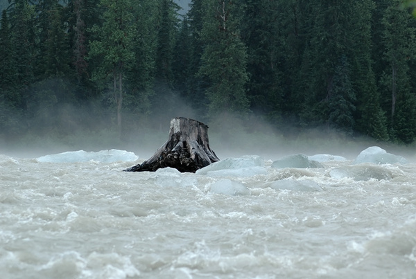 River on the rocks... - Canada