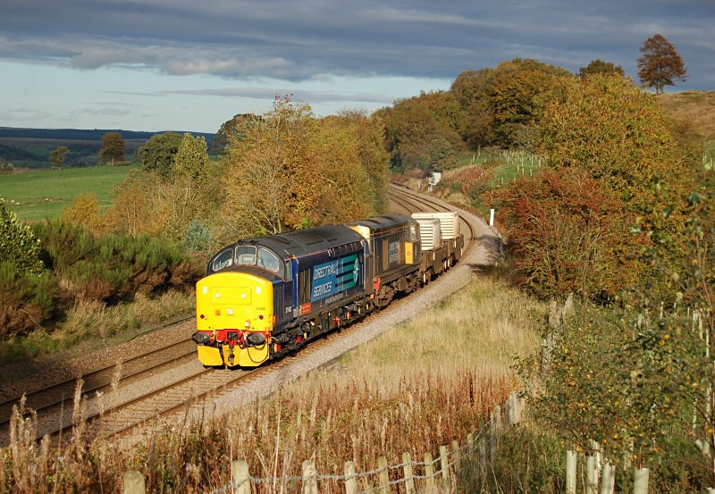 24.10.13 37402 20301 6M60 Seaton on Tees - Sellafield, Naworth Parks - Tyne Valley