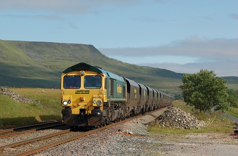 12.7.12 - 66557 6E76 Hunterston - West Burton, Shotlock Hill - Shotlock Hill