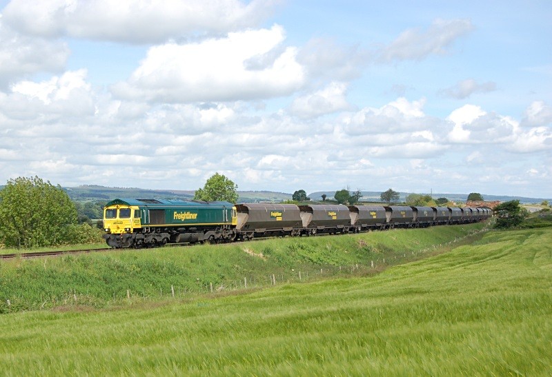 9.6.09 66597 6M11 Killoch - Ratcliffe, Greenlands Farm - Staingills Farm