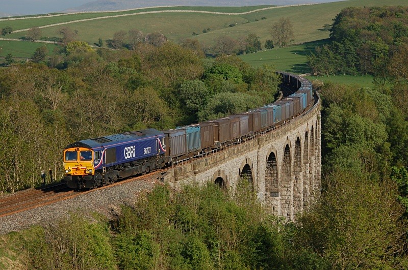 13.5.08 66727 4M91 West Burton - Kirkby Thore, Smardale Viaduct - Smardale viaduct