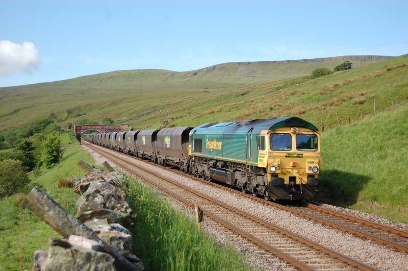 18.6.12 - 66610 4M75 Leeds Hunslet - Carlisle Yard, Angerholme - Angerholme