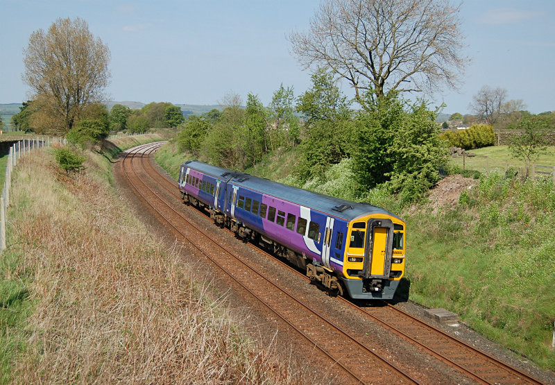 JL - 13.5.16 158855 0935 Appleby - Leeds, Long Preston - Long Preston