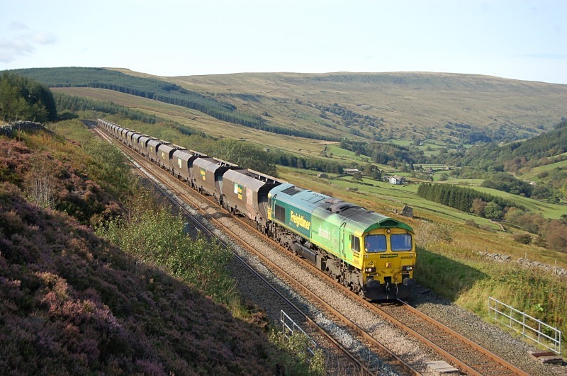 15.9.11 - 66522 4S11 Ferrybridge - Killoch, Rise Hill Tunnel, Garsdale - Rise Hill Tunnel North