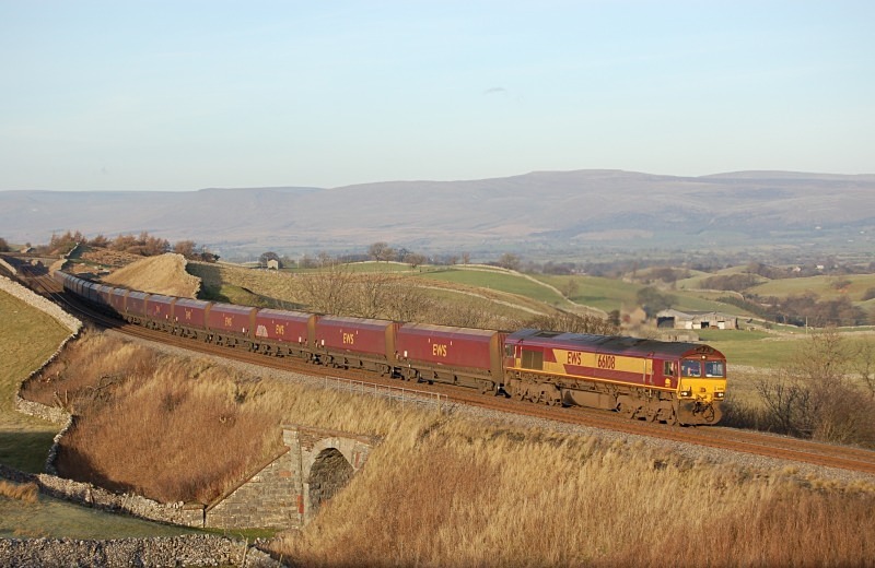 17.12.05 66108 6E24 Ayr - Eggbrough, Birkett Common - Birkett Common (southbound)