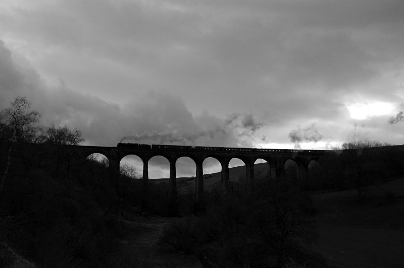 JL 28.3.15 LMS Royal Scot No. 46115 1Z87 Carlisle - Euston, Smardale - Smardale viaduct