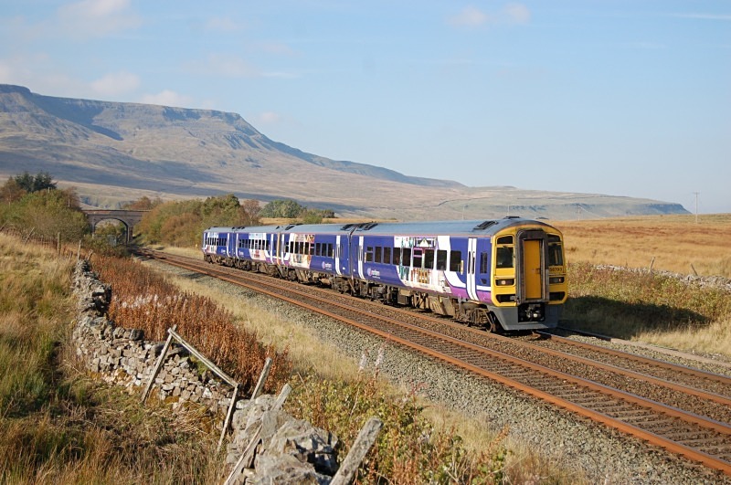 8.10.12 - 158793 & 158909 14.04 Carlisle - Leeds, Ais Gill summit - Ais Gill - Summit