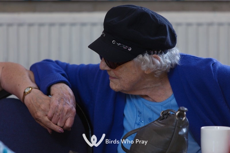  - Birds Who Pray