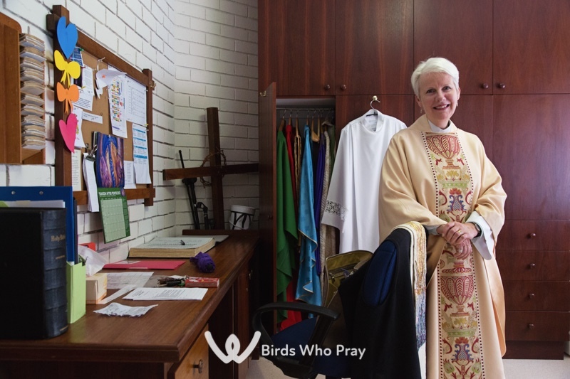  - Birds Who Pray