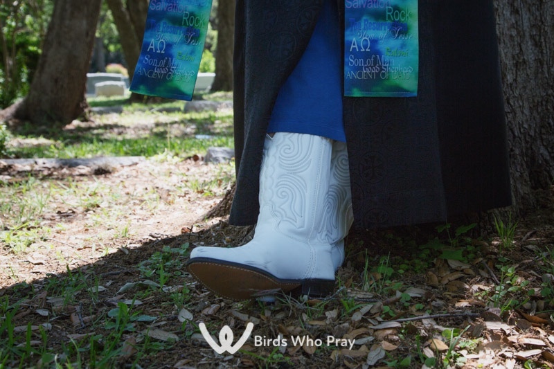  - Birds Who Pray
