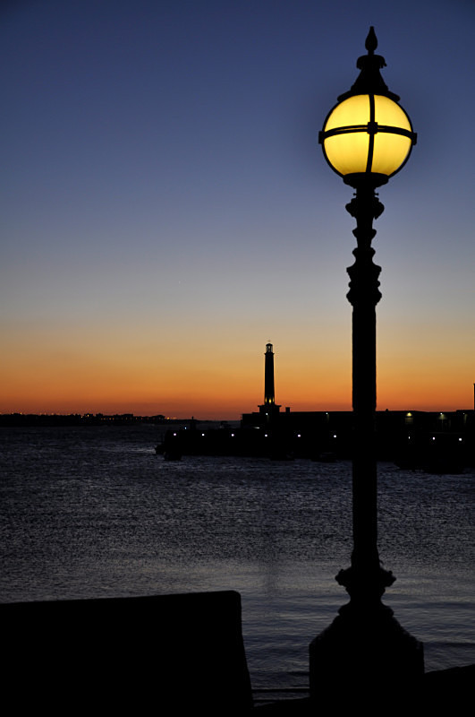 harbour light 2 - Landscapes