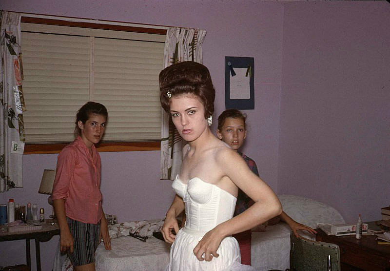 1960s sisters - Home & Family