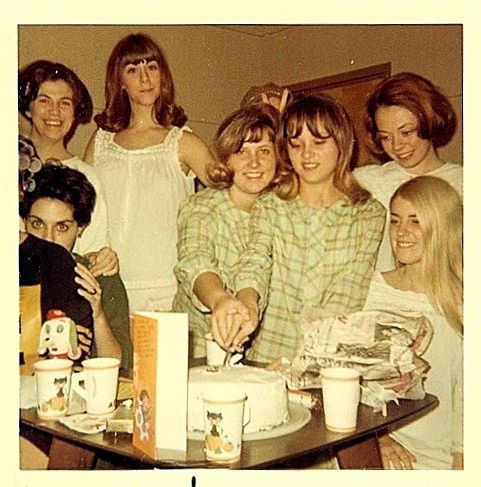 slumber party 1967 - Party