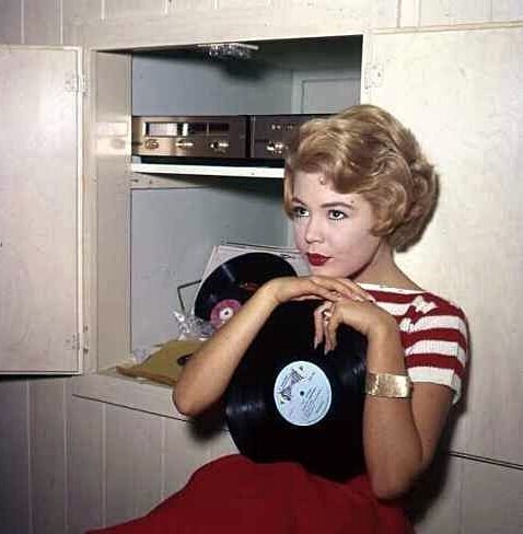 Mid Century Hi-Fi - Home & Family