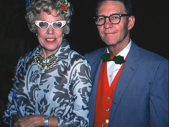 1960s Xmas couple - Holidays