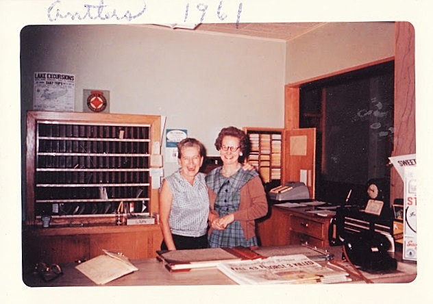 motel front desk 1961 - At Work