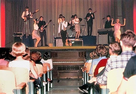 1967 school concert - School Days