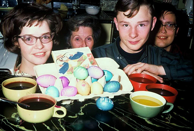 Easter Eggs 1965 - Holidays